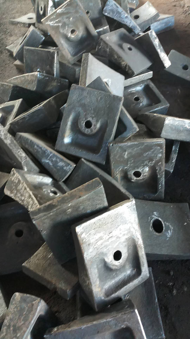 ���i��r��